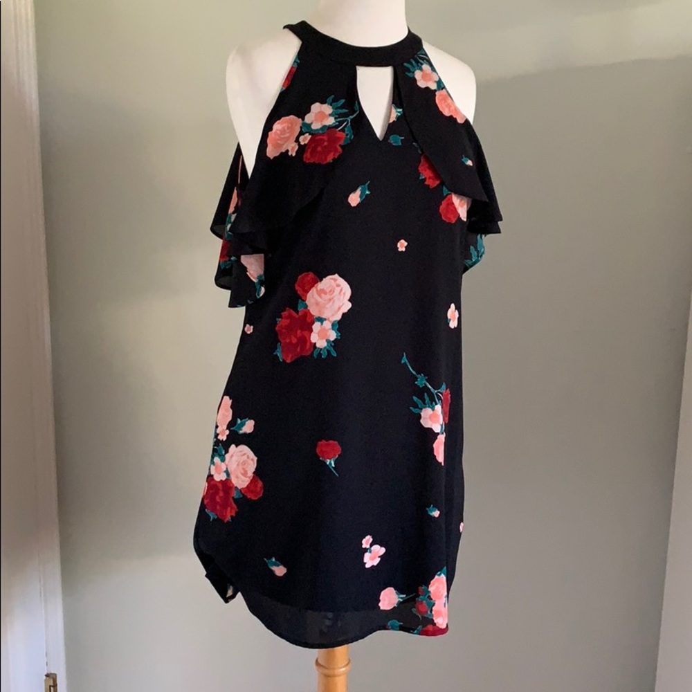 Candie’s black floral print tunic dress